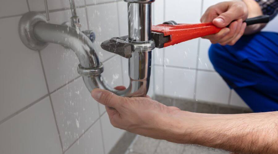 Expert burst pipe repair services in Wilburn, AR